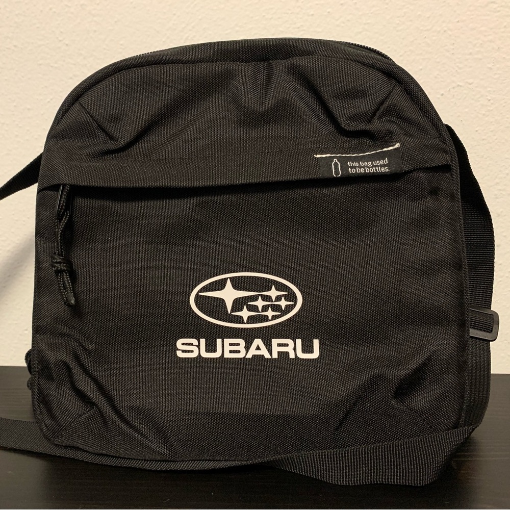 Subaru Insulated Lunch Bag